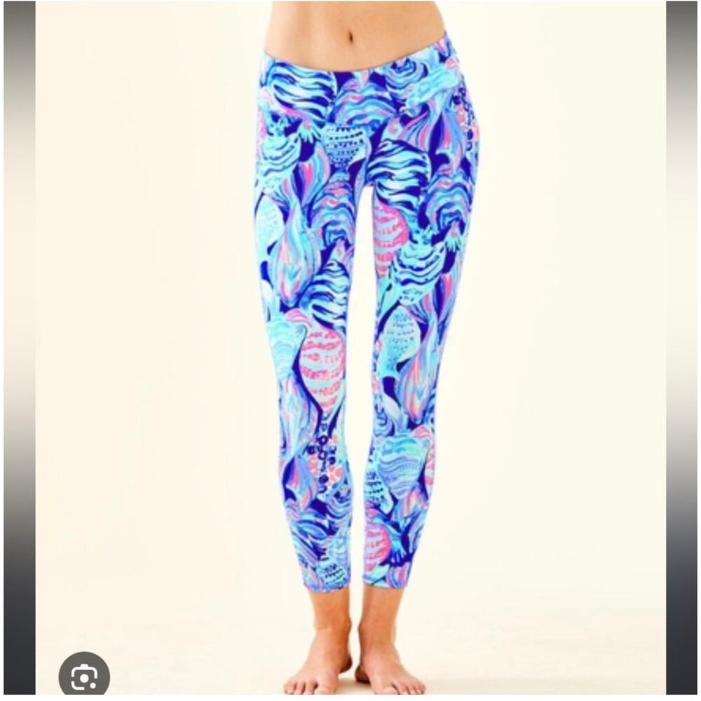 Lilly Pulitzer Luxletic Weekender Tamara Scale Up leggings